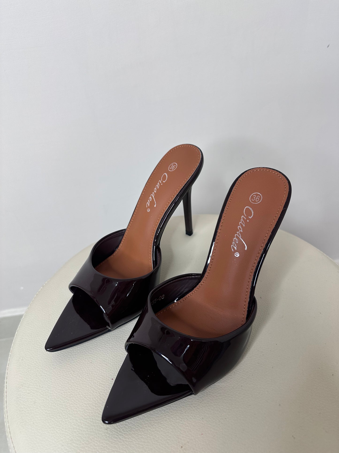 Tacchi Mules cioccolato